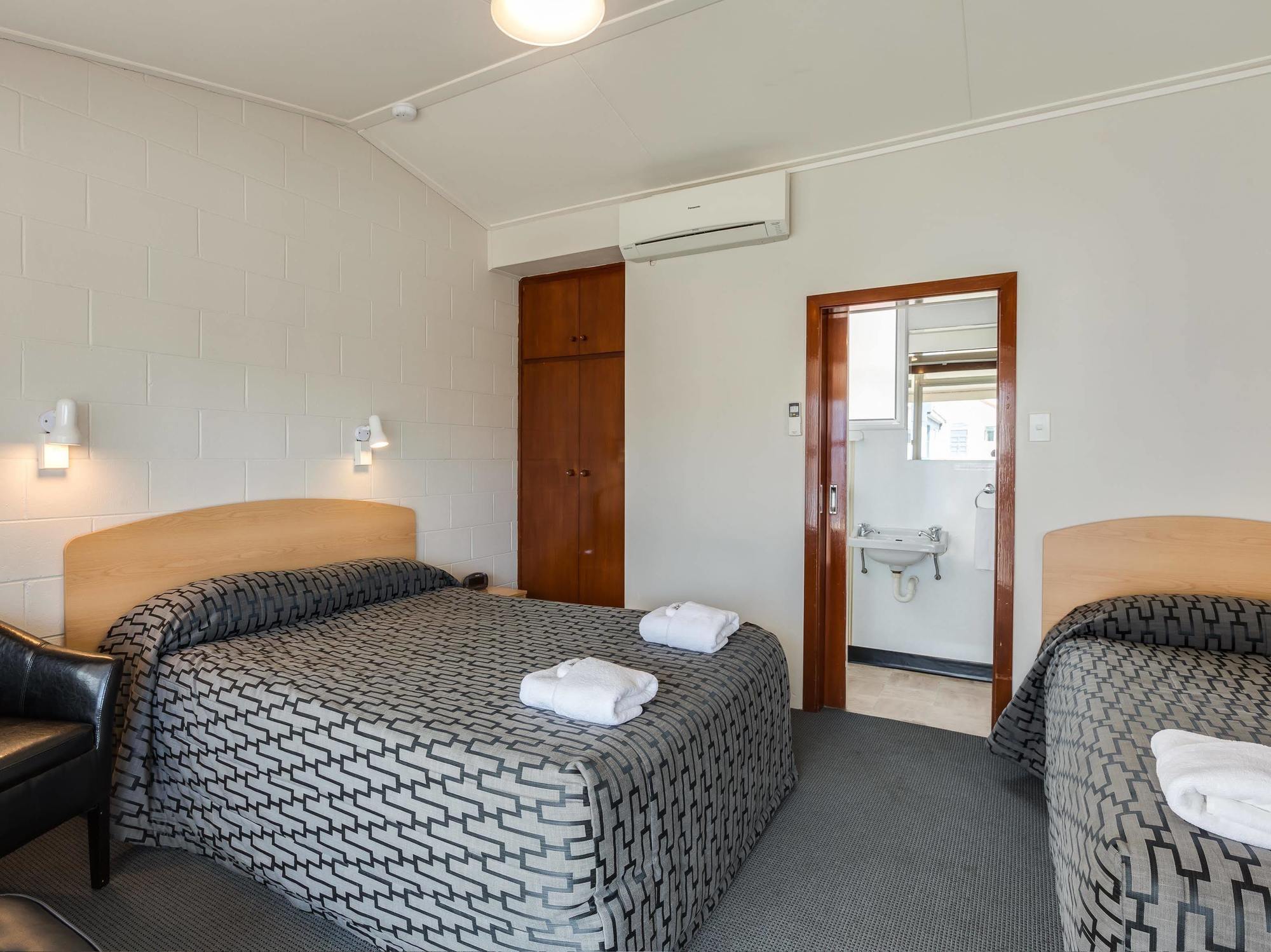 Ocean Motel Dunedin